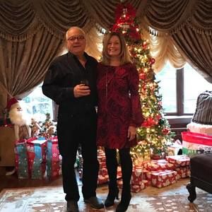 Meet your Posher, Elaine